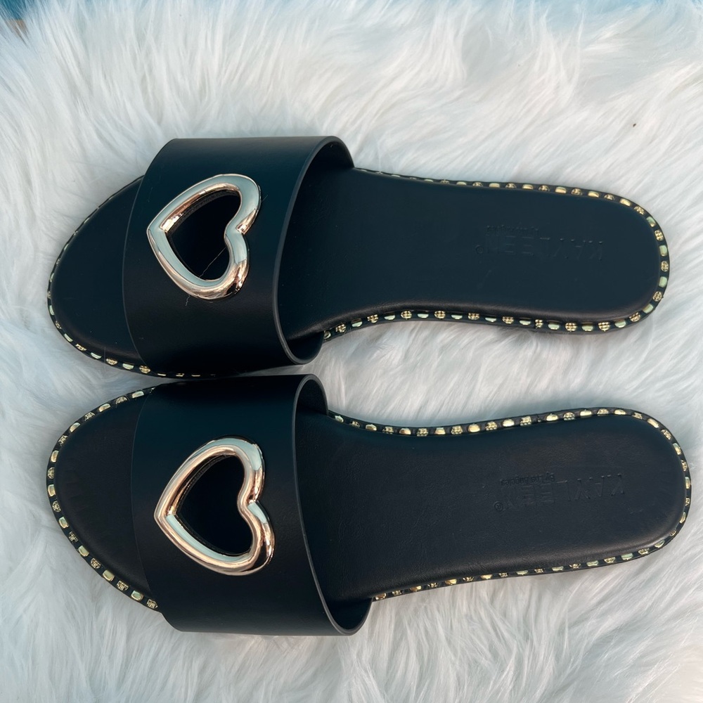 Black and Gold Heart Embellished Sandals - Picture 6 of 8